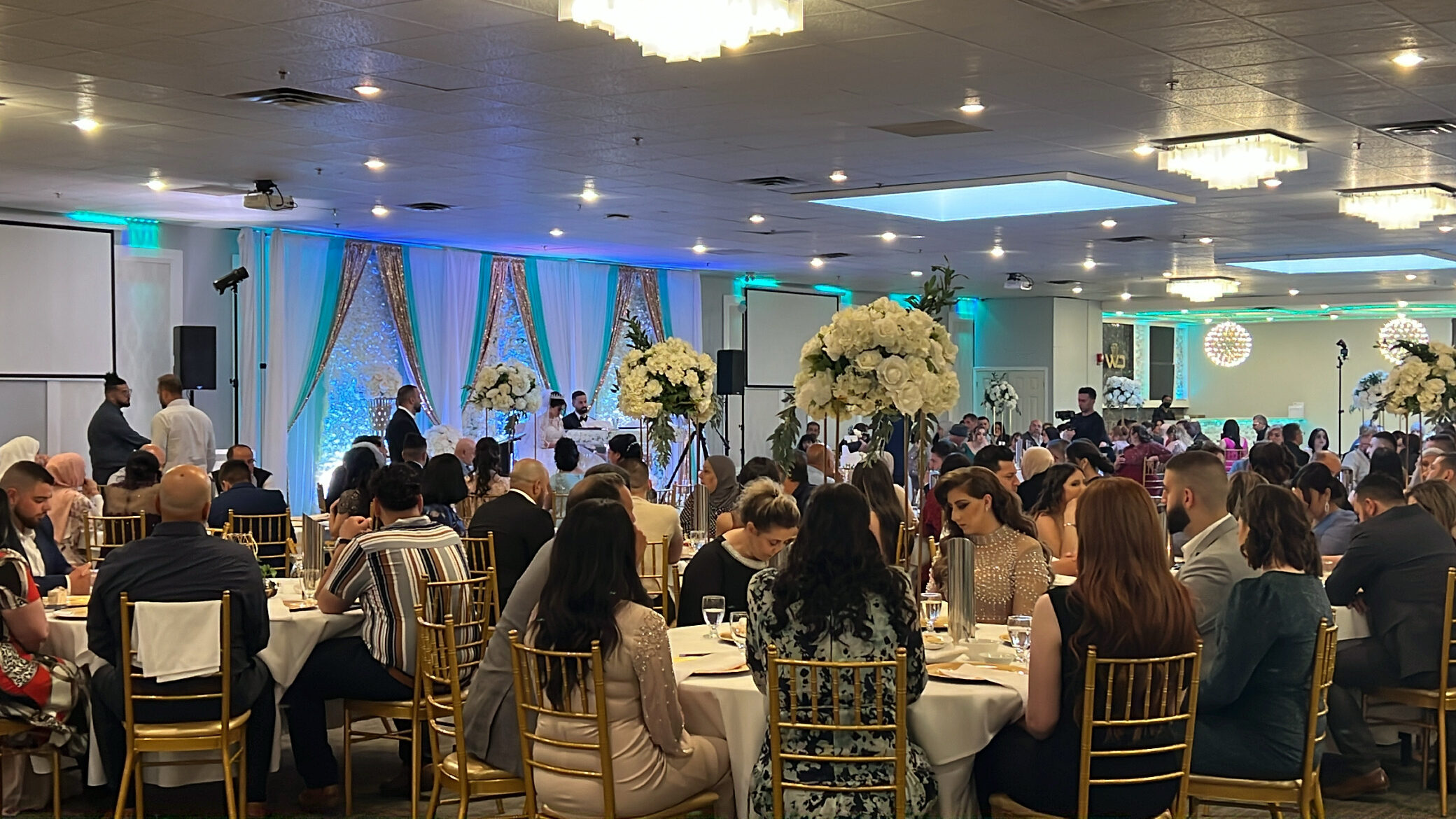 Read more about the article Wedding Party Roles and Responsibilities